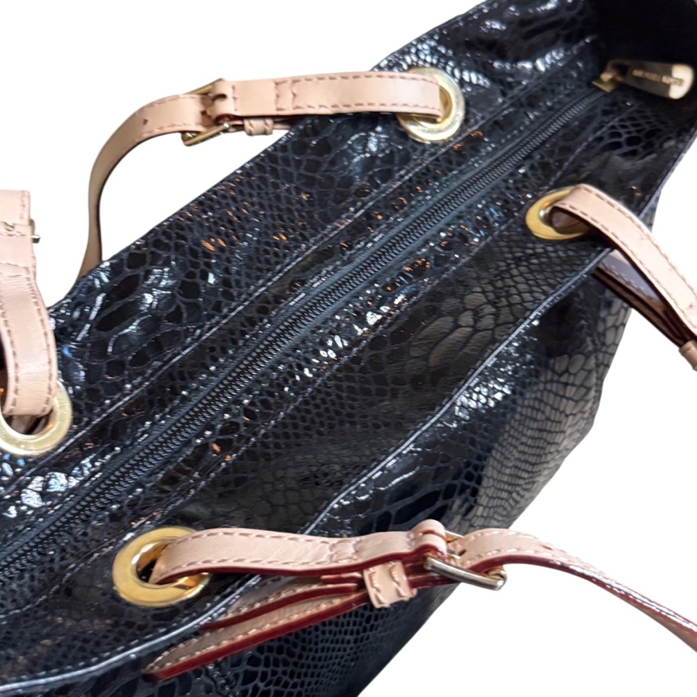 Michael Kors Python Embossed Jet Set Tote. - image 3